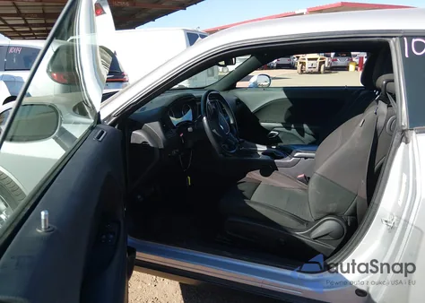 2023 Dodge Challenger Sxt z USA, uszkodzony, nr VIN 2C3CDZAGXPH602061